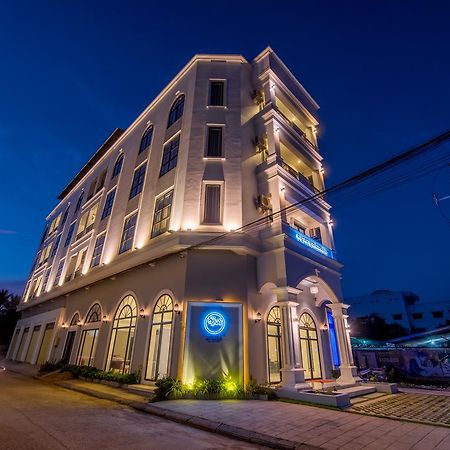 Sky Palace Boutique Hotel Battambang Bagian luar foto