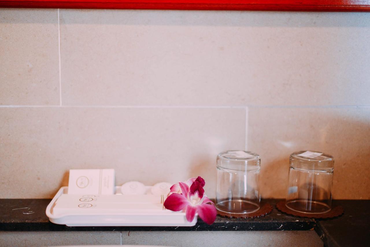 Sky Palace Boutique Hotel Battambang Bagian luar foto