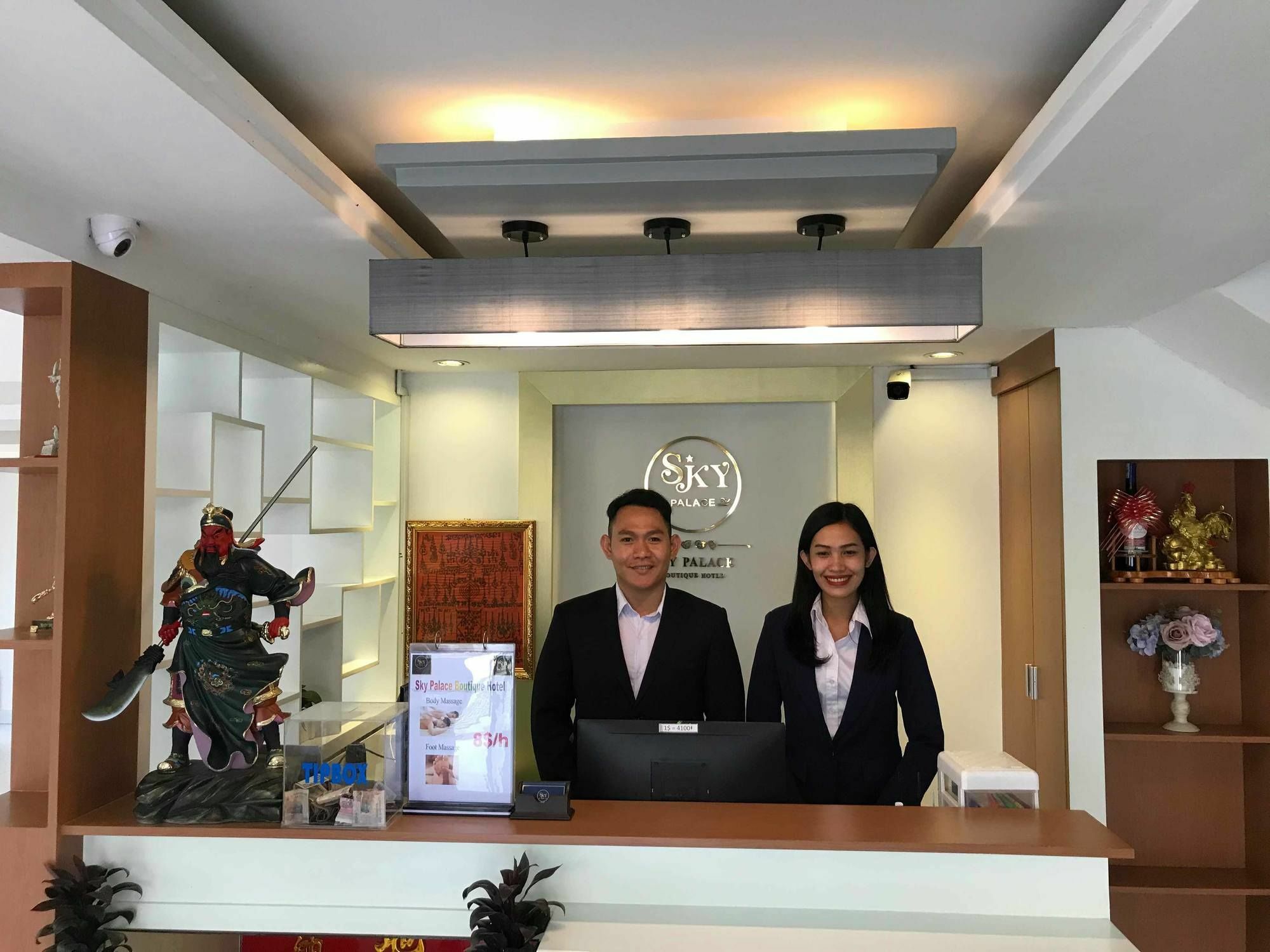 Sky Palace Boutique Hotel Battambang Bagian luar foto