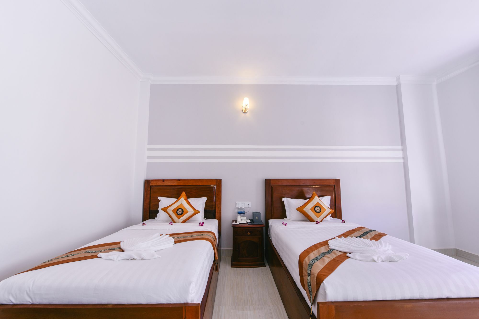 Sky Palace Boutique Hotel Battambang Bagian luar foto