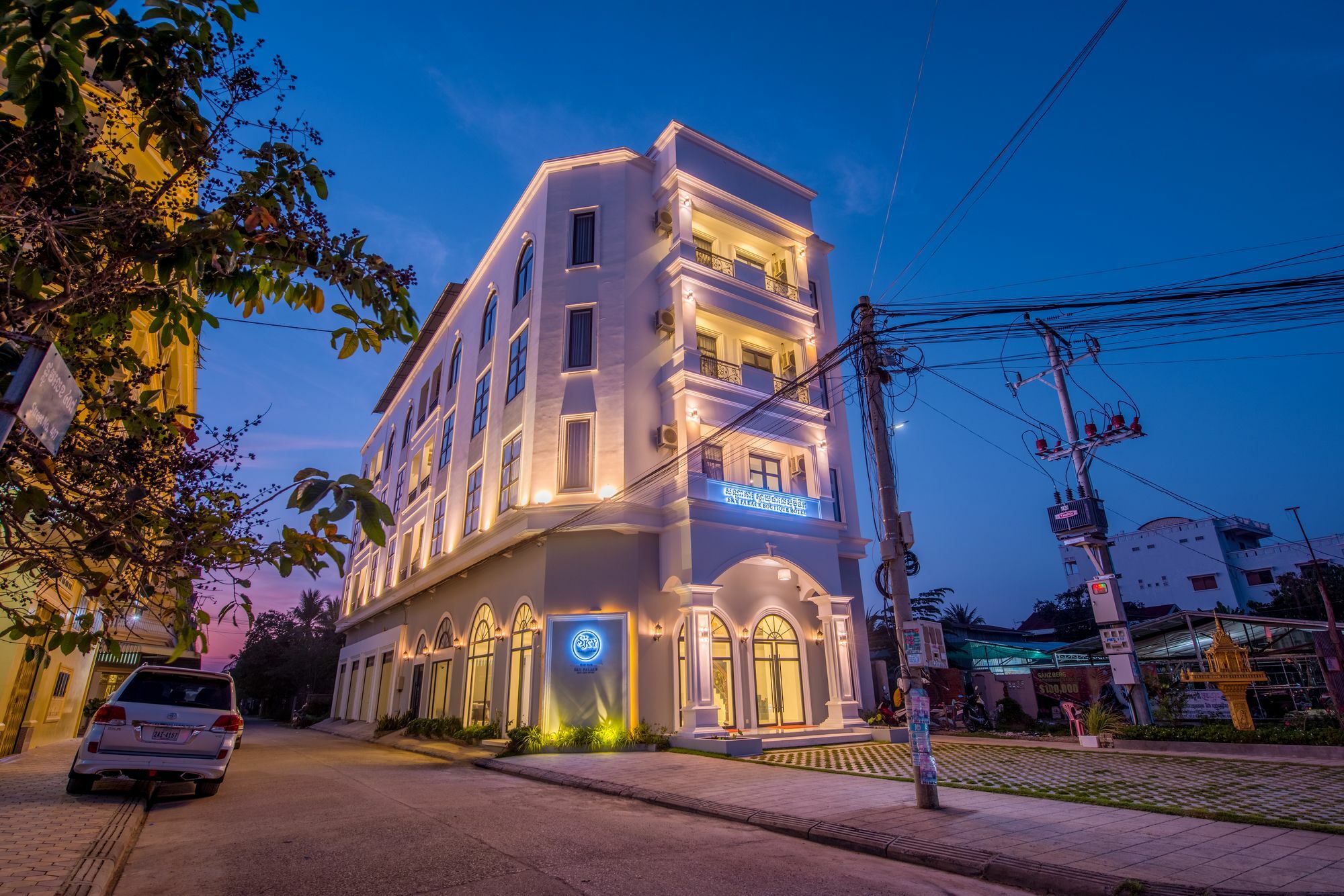 Sky Palace Boutique Hotel Battambang Bagian luar foto